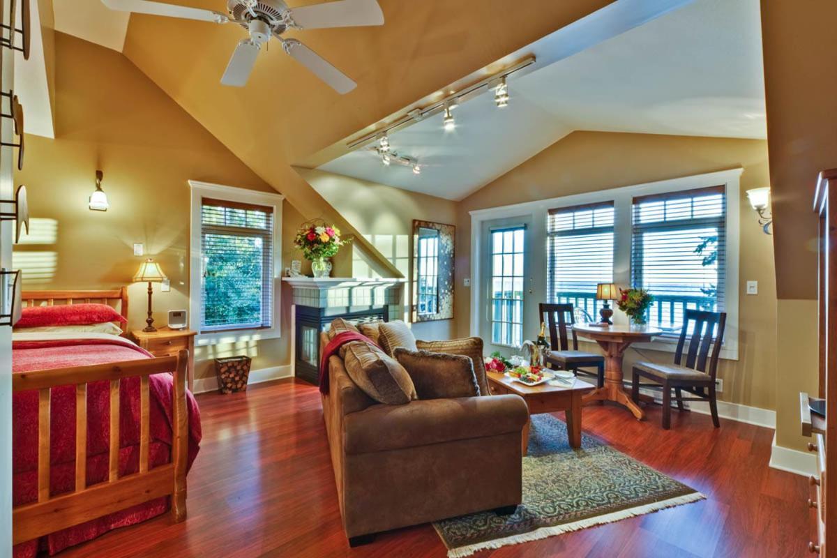 Bonniebrook Lodge Gibsons Luaran gambar